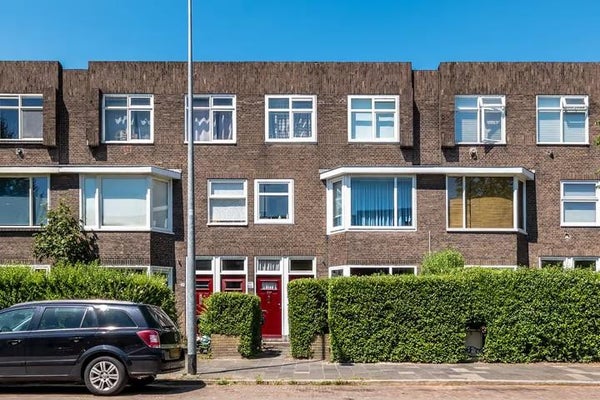 E. Thomassen u00e0 thuessinklaan, Groningen